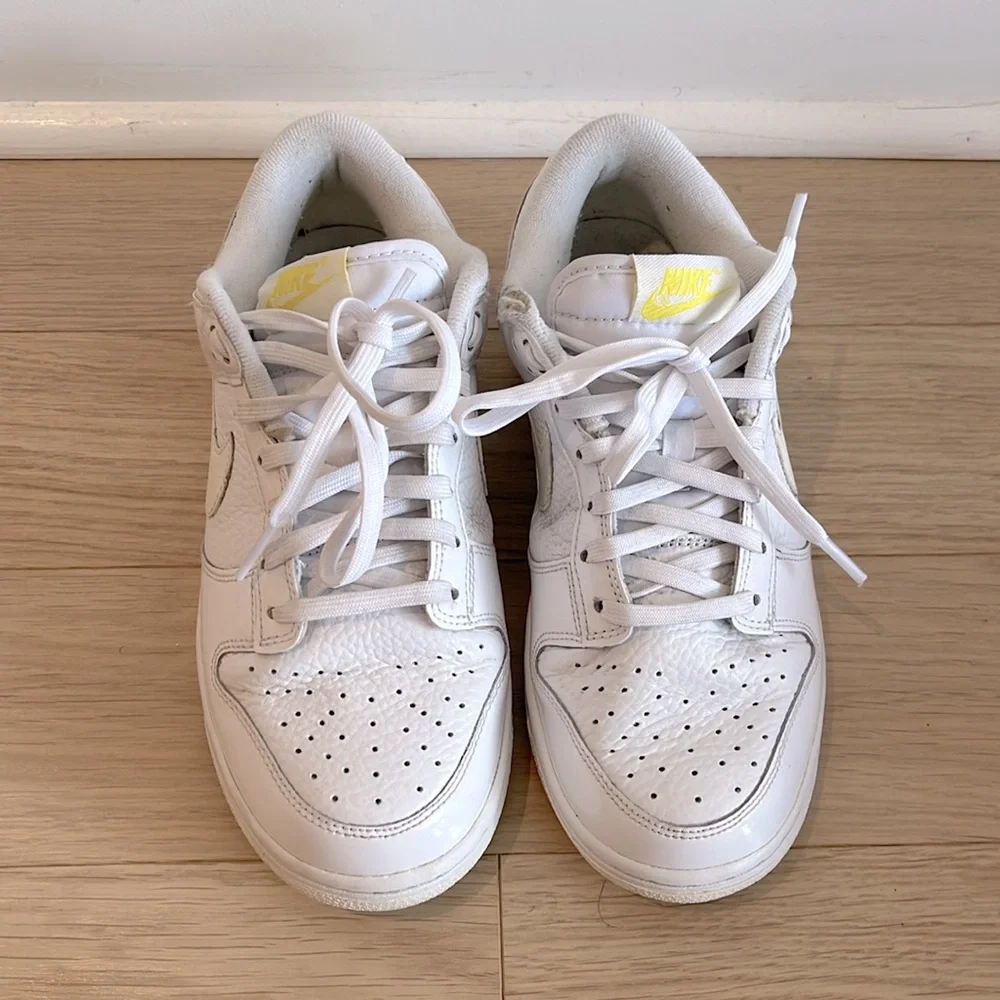 Nike dunk low - special limited edition Valentine’s Day 2023 - Picture 4 of 10